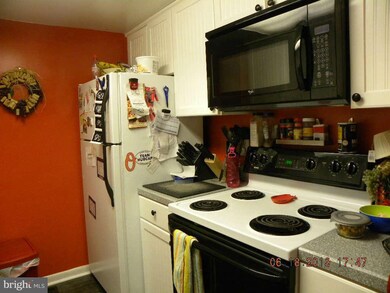 52 Dendron Ct, Parkville, MD 21234 - photo 6