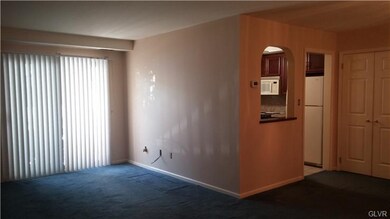 913 Cold Spring Rd unit 2, Allentown, PA 18103 - photo 2