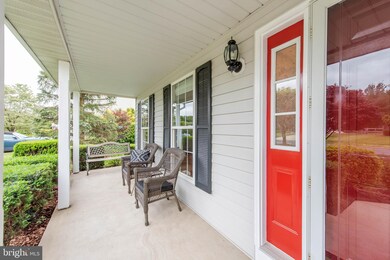 853 Margo Ct, Sykesville, MD 21784 - photo 4