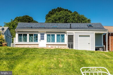 472 Shore Dr, Colonial Beach, VA 22443 - photo 4