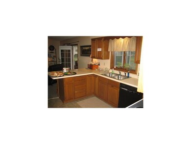 Kitchen. Enjoy sitting at the breakfast bar talkin