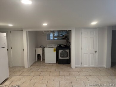 100 S Cliff St unit Lower Level, Ansonia, CT 06401 - photo 5