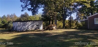 320 Swann Rd, Statesville, NC 28625 - photo 6