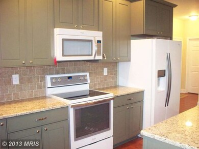 105 Hartzell Dr, Shepherdstown, WV 25443 - photo 7