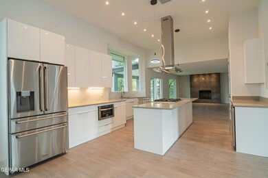 11212 Leo Collins Dr, El Paso, TX 79936 - photo 4