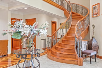 904 S Edgewood Ln, Mount Prospect, IL 60056 - photo 7