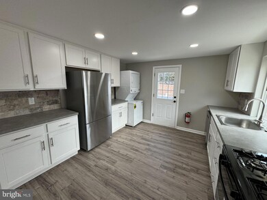 27 Kelly Driver Rd, Clementon, NJ 08021 - photo 6