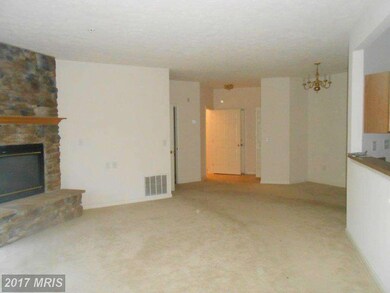 5477 Glenthorne Ct, Rosedale, MD 21237 - photo 7