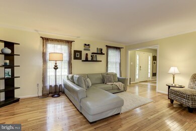 7605 Lake Glen Dr, Glenn Dale, MD 20769 - photo 6