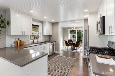 8014 215th St SW, Edmonds, WA 98026 - photo 7