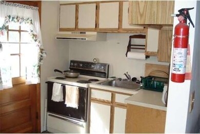 14 Austin Ct unit 14E, Saugus, MA 01906 - photo 7