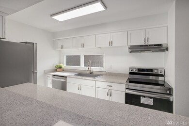 22232 24th Ave S unit Q121, Des Moines, WA 98198 - photo 3