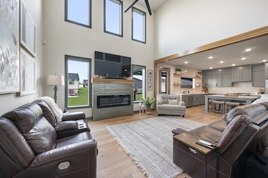 15912 W Sheriac St, Goddard, KS 67052 - photo 2