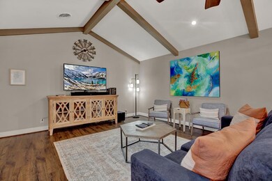 507 W Burbank St, Fredericksburg, TX 78624 - photo 2