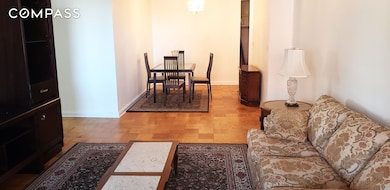 Gerard Towers unit 11D, Forest Hills, NY 11375 - photo 4