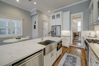 833 E 26th St, Houston, TX 77009 - photo 6