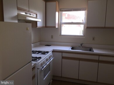 413 Poplar St, Darby, PA 19023 - photo 6