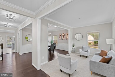 2307 Sweet Pepperbrush Loop, Dumfries, VA 22026 - photo 5