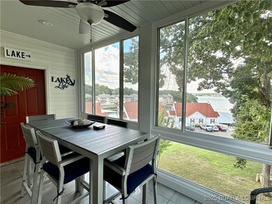 Main level All Seasons Room