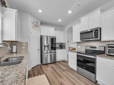 2820 Jackal Dr, Lorena, TX 76655 - photo 6