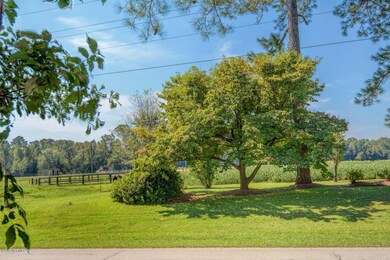 752 Gregory Fork Rd Richlands-large-004-