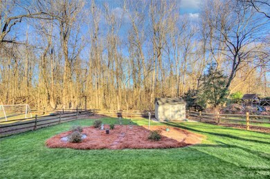 12807 Moores Mill Rd, Huntersville, NC 28078 - photo 2