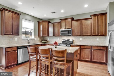 648 Highland Farms Cir, Gambrills, MD 21054 - photo 7