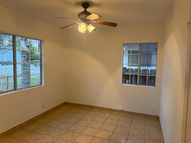 724 W Sonora Ave, Tulare, CA 93274 - photo 6