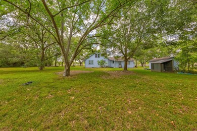 2466 County Road 155, Alvin, TX 77511 - photo 6
