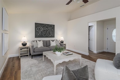 6610 Crescent Loop, Winter Haven, FL 33884 - photo 4