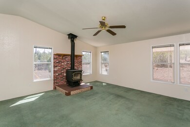 006_Family Room