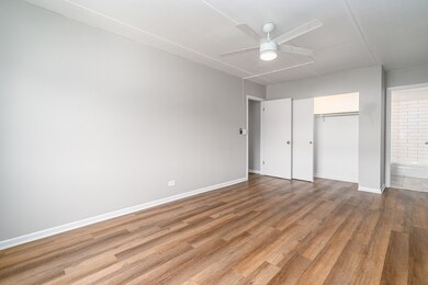 329 W Kimbell Ave unit 1, Elmhurst, IL 60126 - photo 7