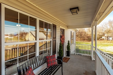 1218 Locust St, Westmoreland, TN 37186 - photo 3