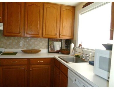 11 Helen St unit 11, Waltham, MA 02452 - photo 3