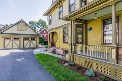 53 Fairfield Ave, Holyoke, MA 01040 - photo 7