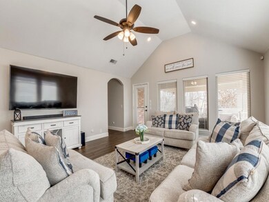 306 Hawthorn Dr, Wylie, TX 75098 - photo 5