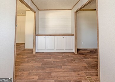 871 W Leatherwood Rd, Toccoa, GA 30577 - photo 5