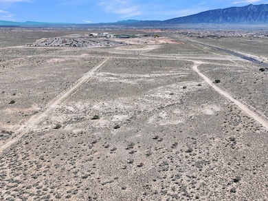 3901 Falcon Rd NE, Rio Rancho, NM 87144 - photo 5