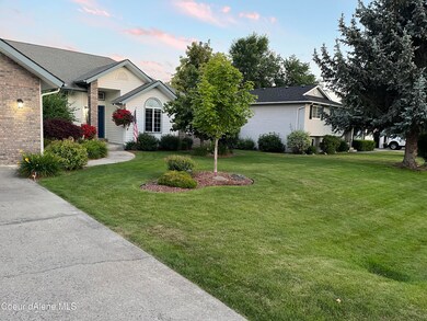 8396 N Summerfield Loop, Hayden, ID 83835 - photo 2