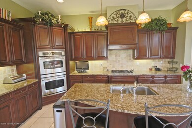 001_Kitchen