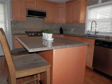 144 Davis Ave, Cranston, RI 02910 - photo 5