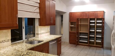 Kitchen 4