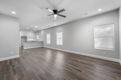 535 W Ford St, Denison, TX 75020 - photo 4