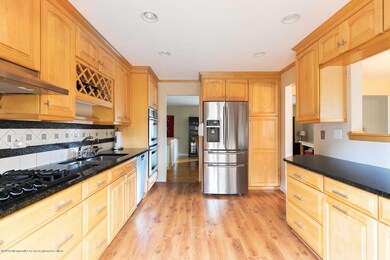 66 Hosford Ave, Leonardo, NJ 07737 - photo 5