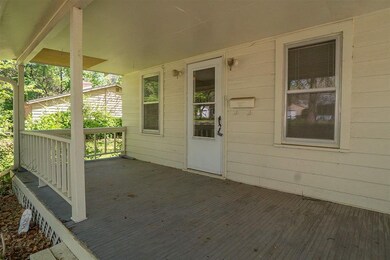 1830 SW Wayne Ave, Topeka, KS 66604 - photo 3