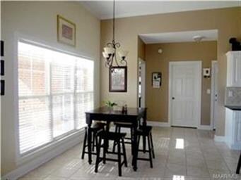 Breakfast room