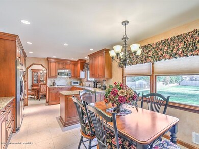 5 Chesley Ct, Morganville, NJ 07751 - photo 2