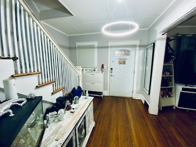 554 S Mcalister Ave, Waukegan, IL 60085 - photo 4