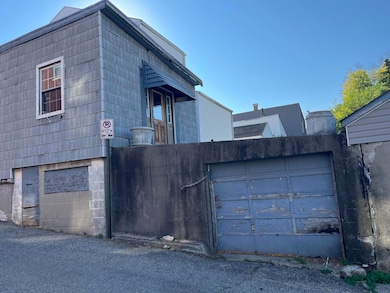 IMG_1370 Garage Patio