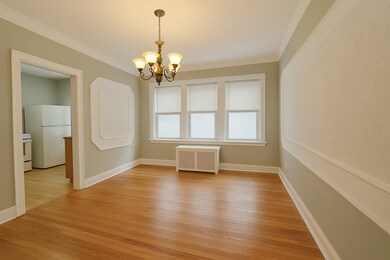 2249 W Touhy Ave unit 1, Chicago, IL 60645 - photo 7
